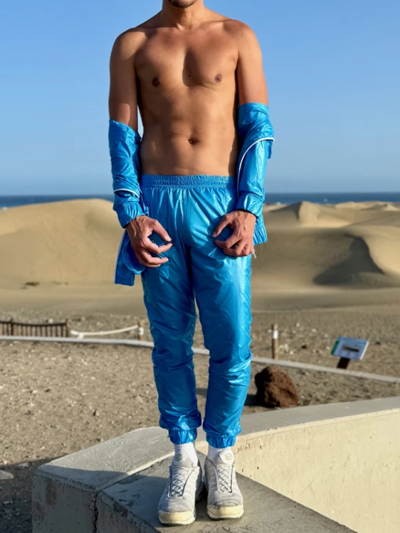 Nylon Jacket Blue3.png