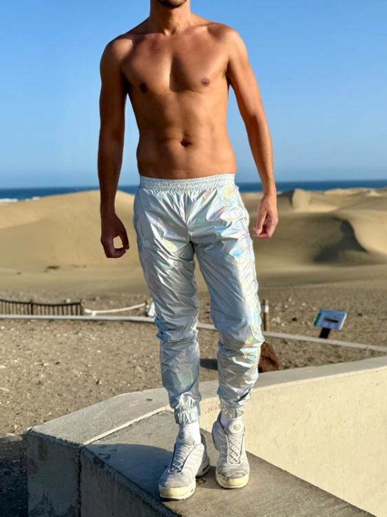 Nylon Pants Holo2.png